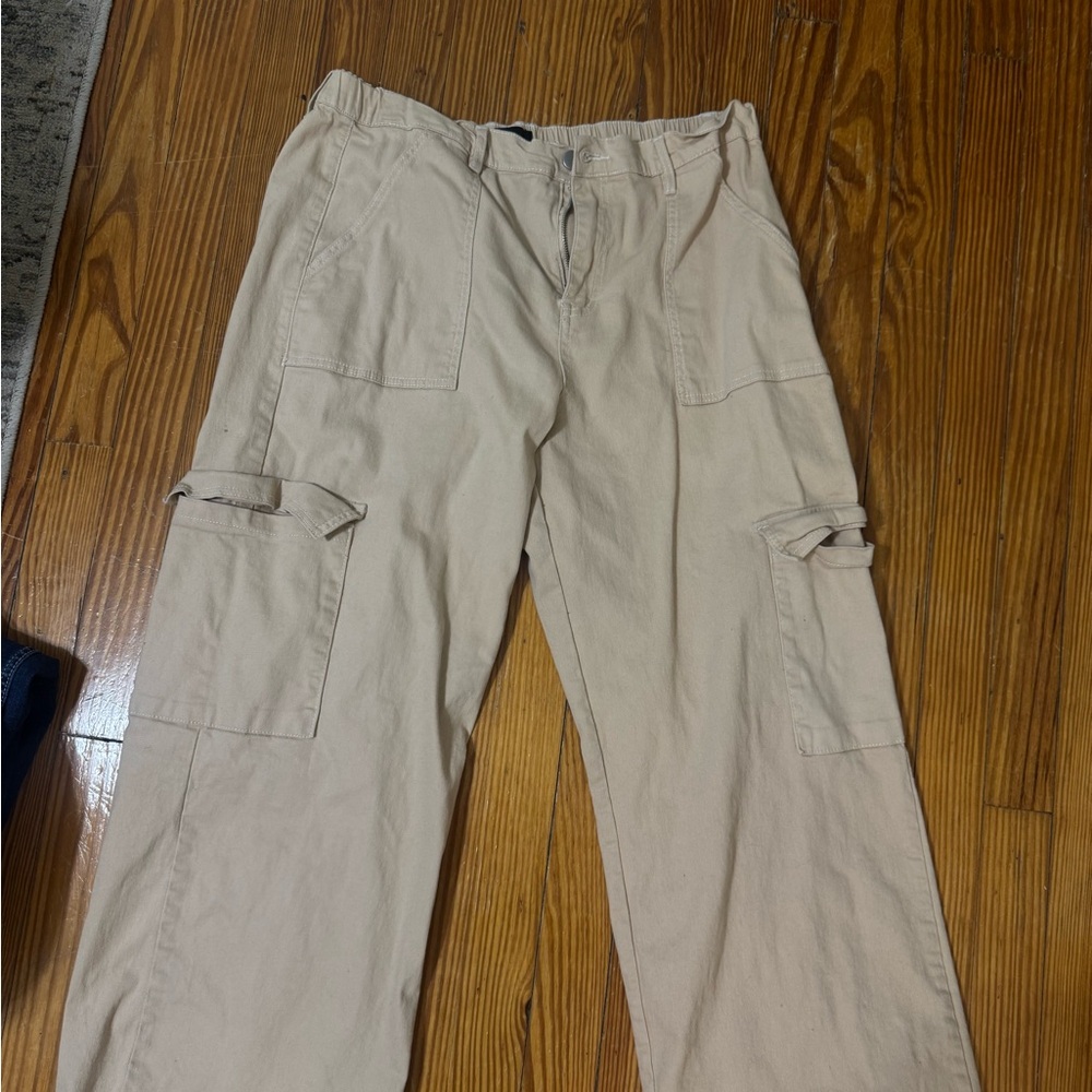 Forever 21 Tan Cargo Pants